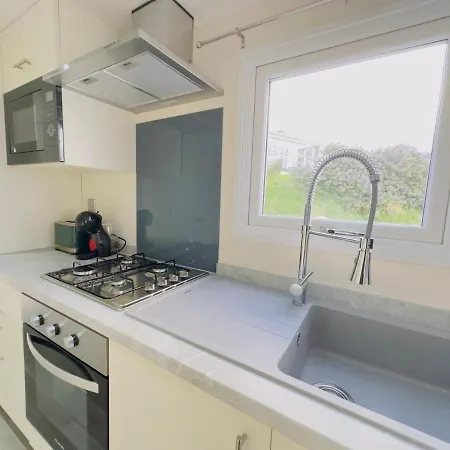 Nyaraló Lakedistrict Caravan By Sleepy